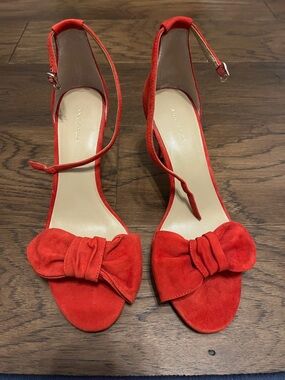 Ann Taylor Kinsley Red Suede Bow Heeled Sandals size 8
